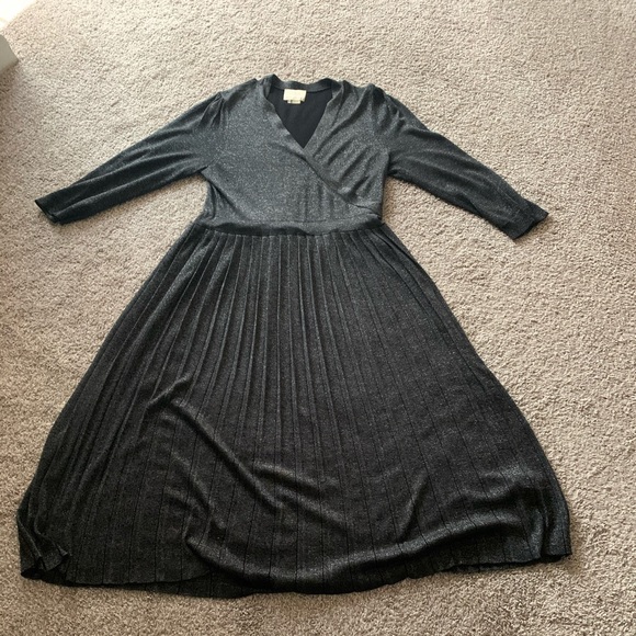 Authentic Kate Spade ♠️ Glitter sweater dress - Picture 4 of 11